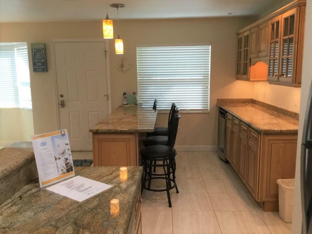 Crystal Sands by Beachside Management Siesta Key Buitenkant foto